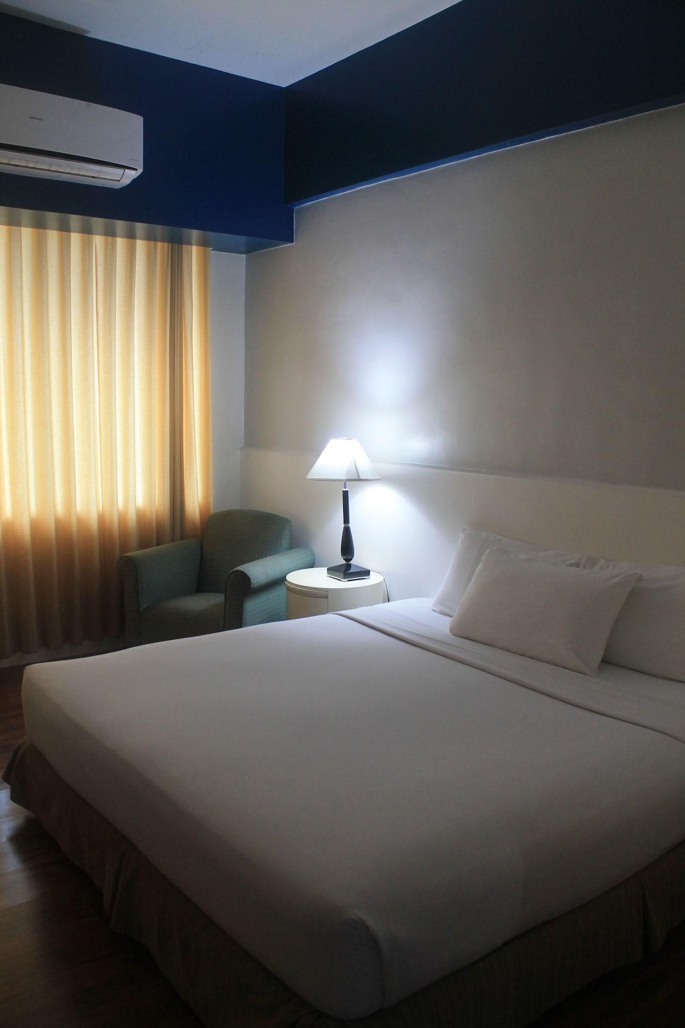 Pearl Manila Hotel Екстер'єр фото