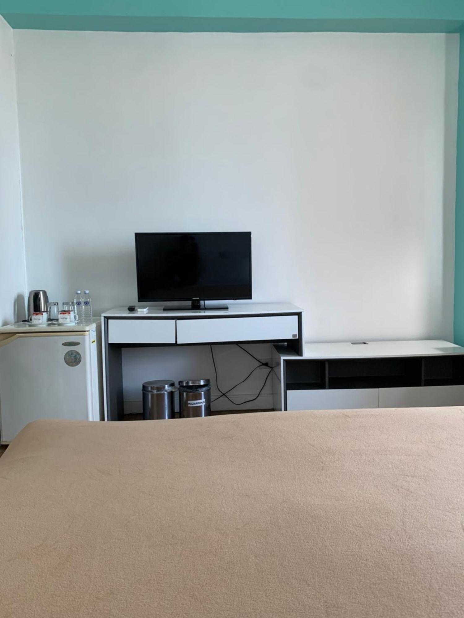 Pearl Manila Hotel Екстер'єр фото