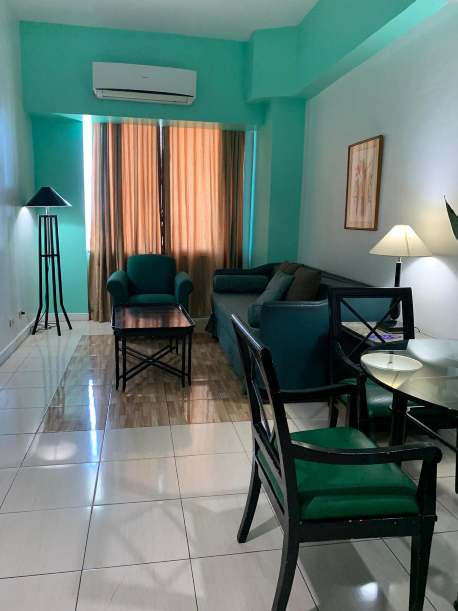 Pearl Manila Hotel Екстер'єр фото