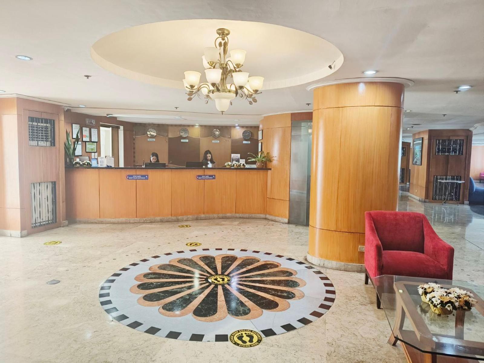 Pearl Manila Hotel Екстер'єр фото