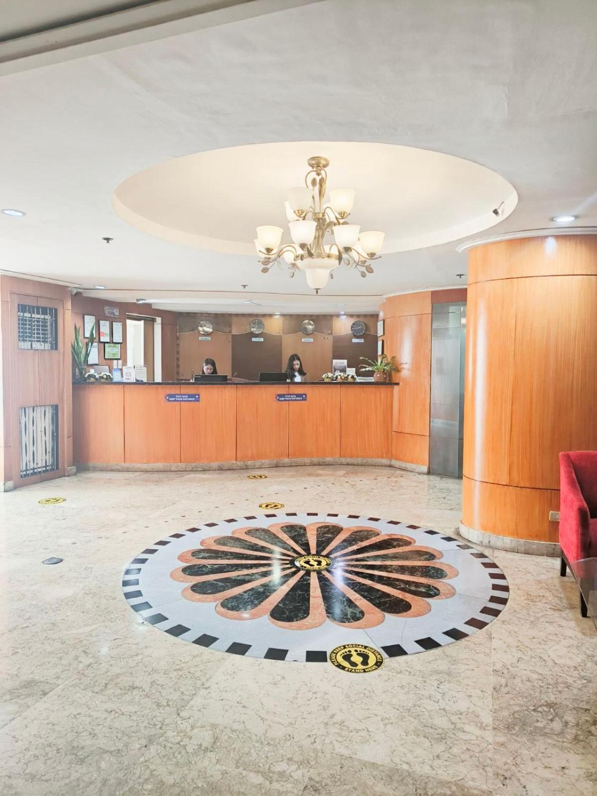 Pearl Manila Hotel Екстер'єр фото