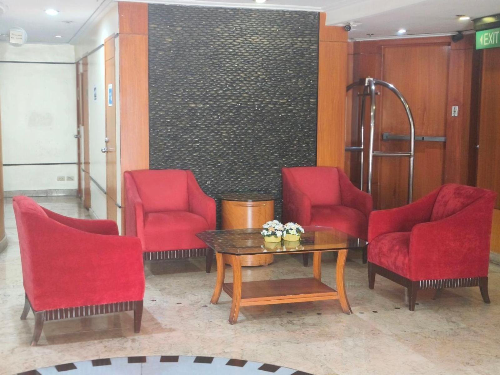 Pearl Manila Hotel Екстер'єр фото