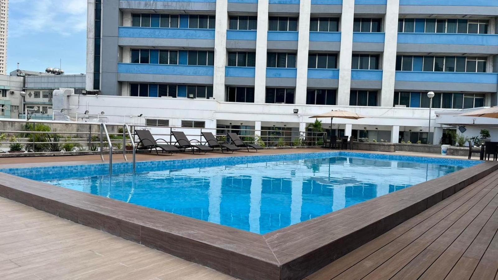 Pearl Manila Hotel Екстер'єр фото